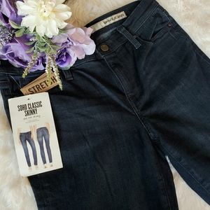 DKNY Mid Rise Skinny Jeans